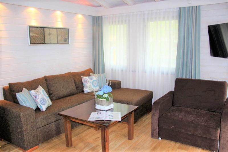 Osrodek Wczasowy Lesny Resort Mielno Mielno  Buitenkant foto